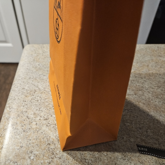 Hermes Shopping Tote - Picture 6 of 11